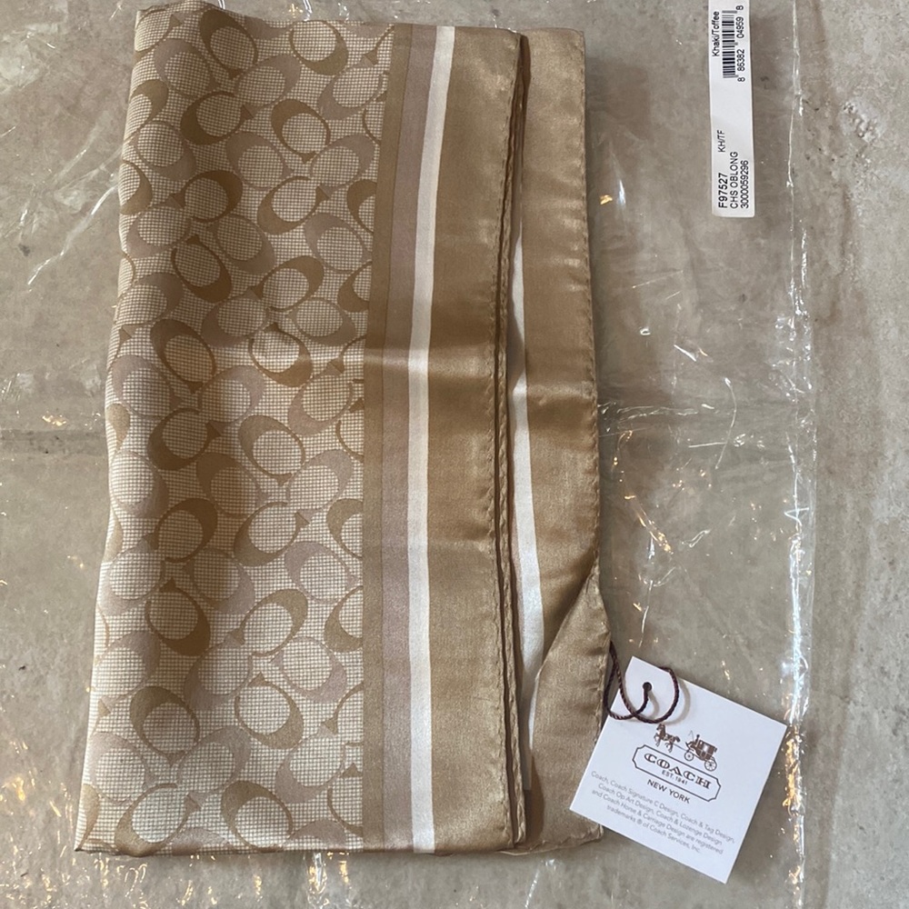 NWT Original Coach Neck Scarf